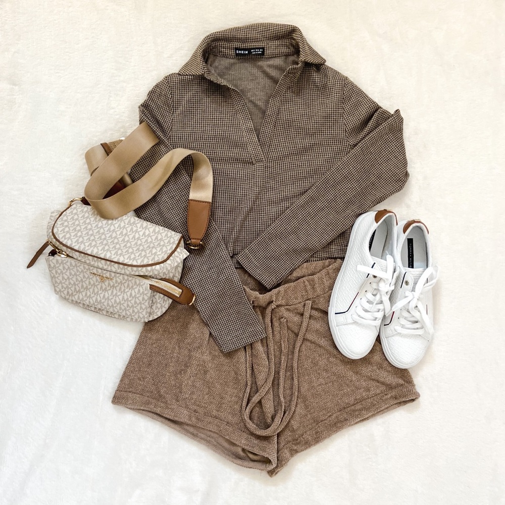 SHEIN Cropped Collared top